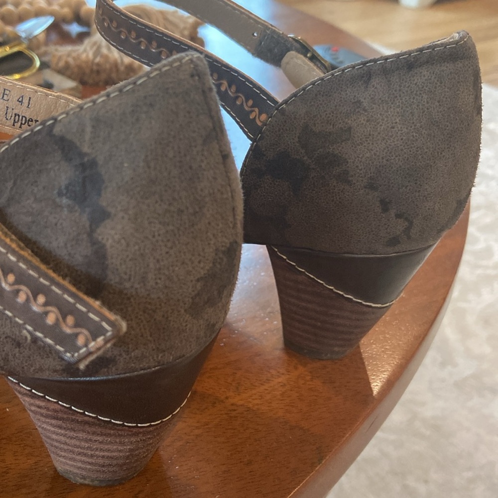 Spring Step Brown Perforated Heels - image 6